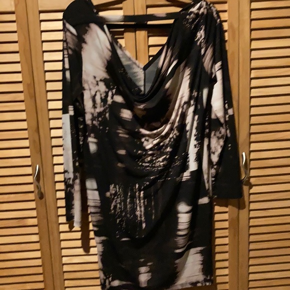 Calvin Klein tunic - Picture 3 of 3